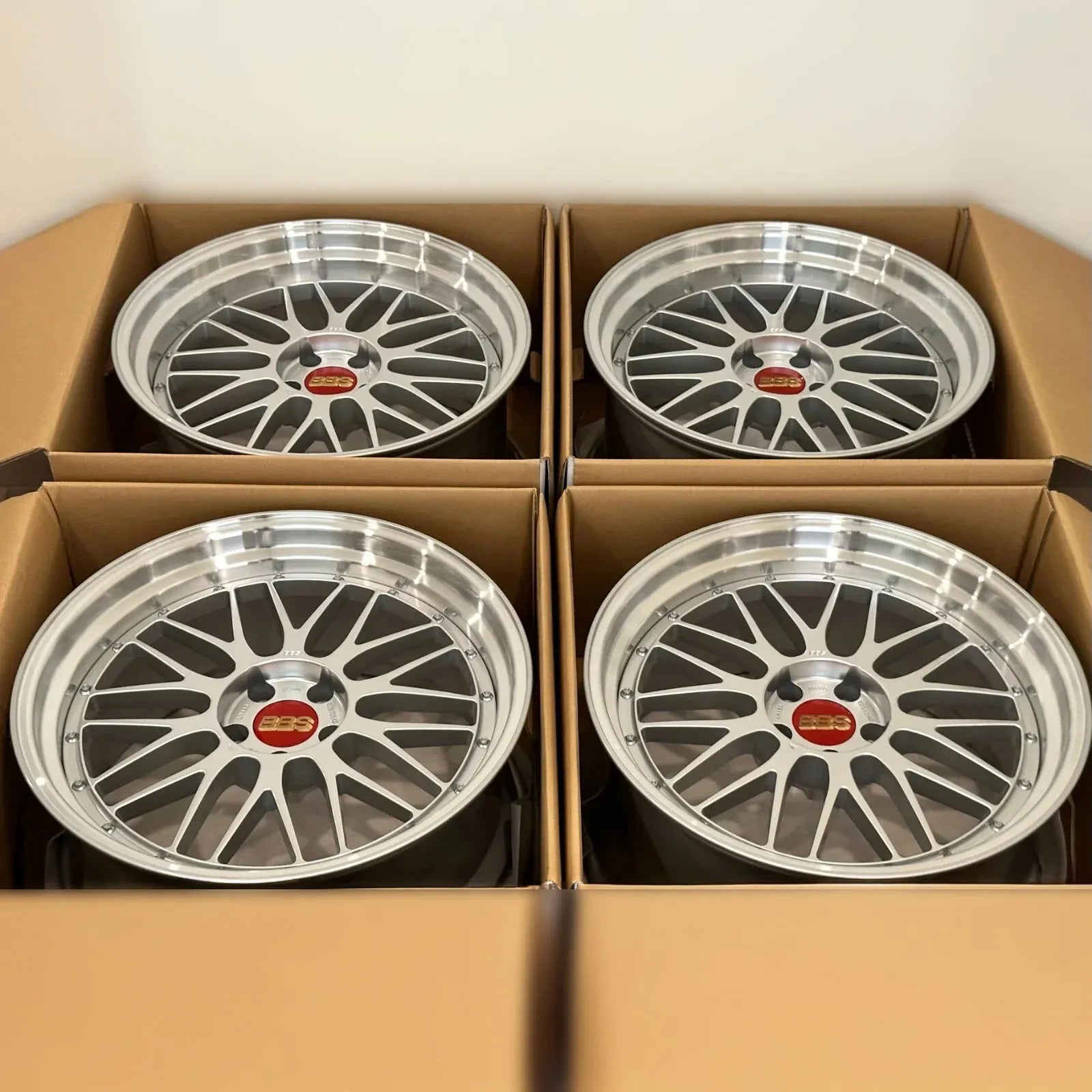 BBS LM 20x10 +22 20x11 +24 5x112 Diamond Silver - WheelFlip