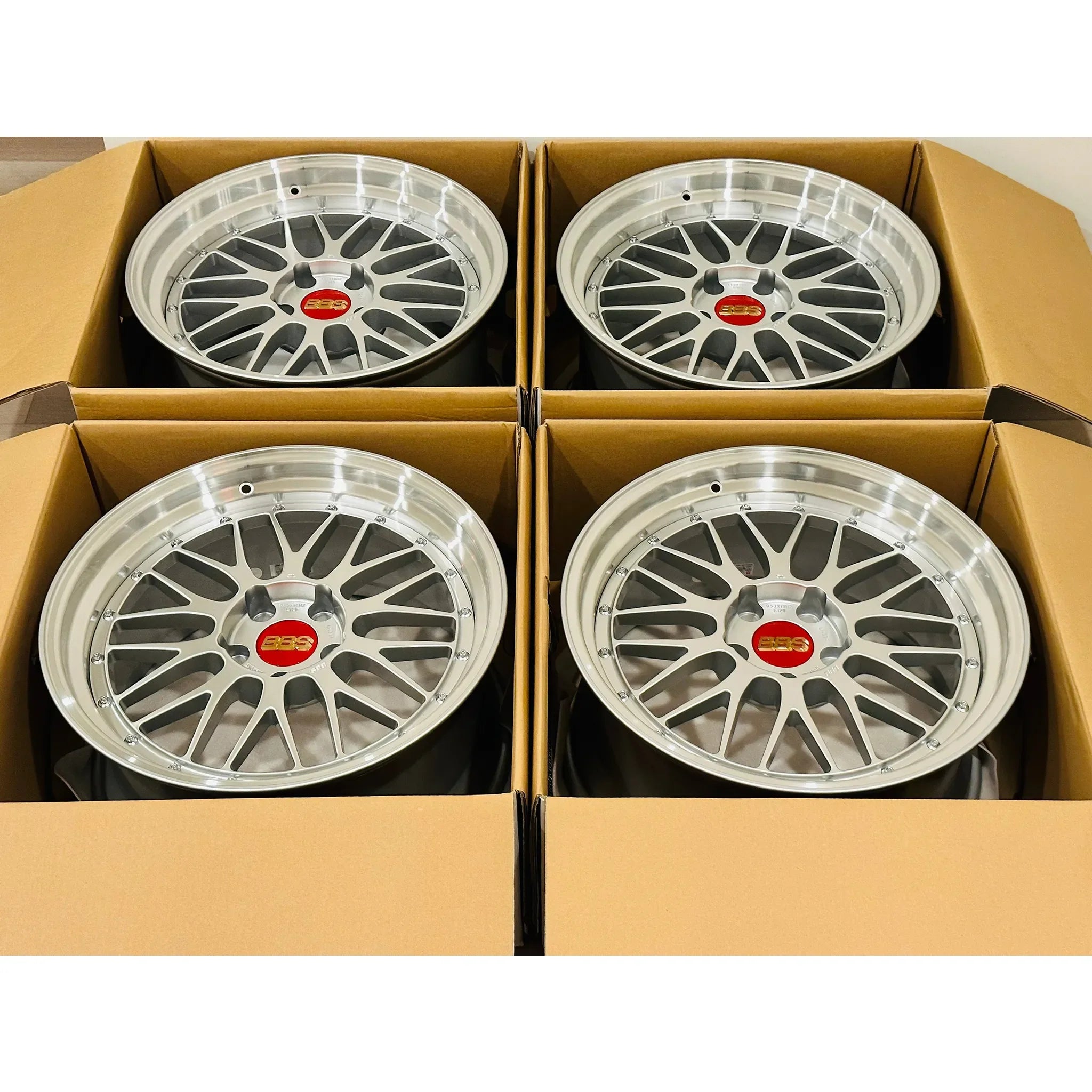 BBS LM 19x8.5 +18 19x11 +25 5x120 Diamond Silver – WheelFlip