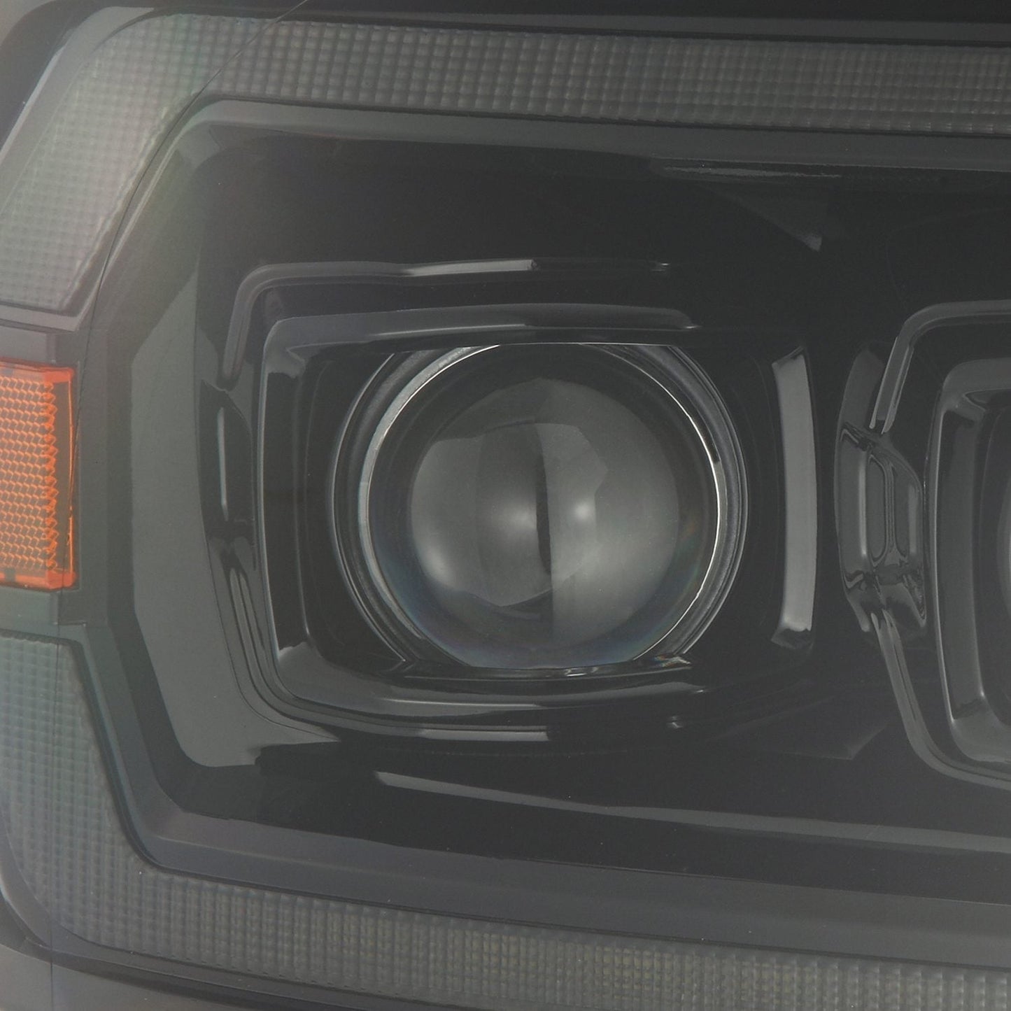 AlphaRex 04-08 Ford F150 / 06-08 Lincoln Mark LT PRO-Series Halogen Projector Headlights Alpha-Black
