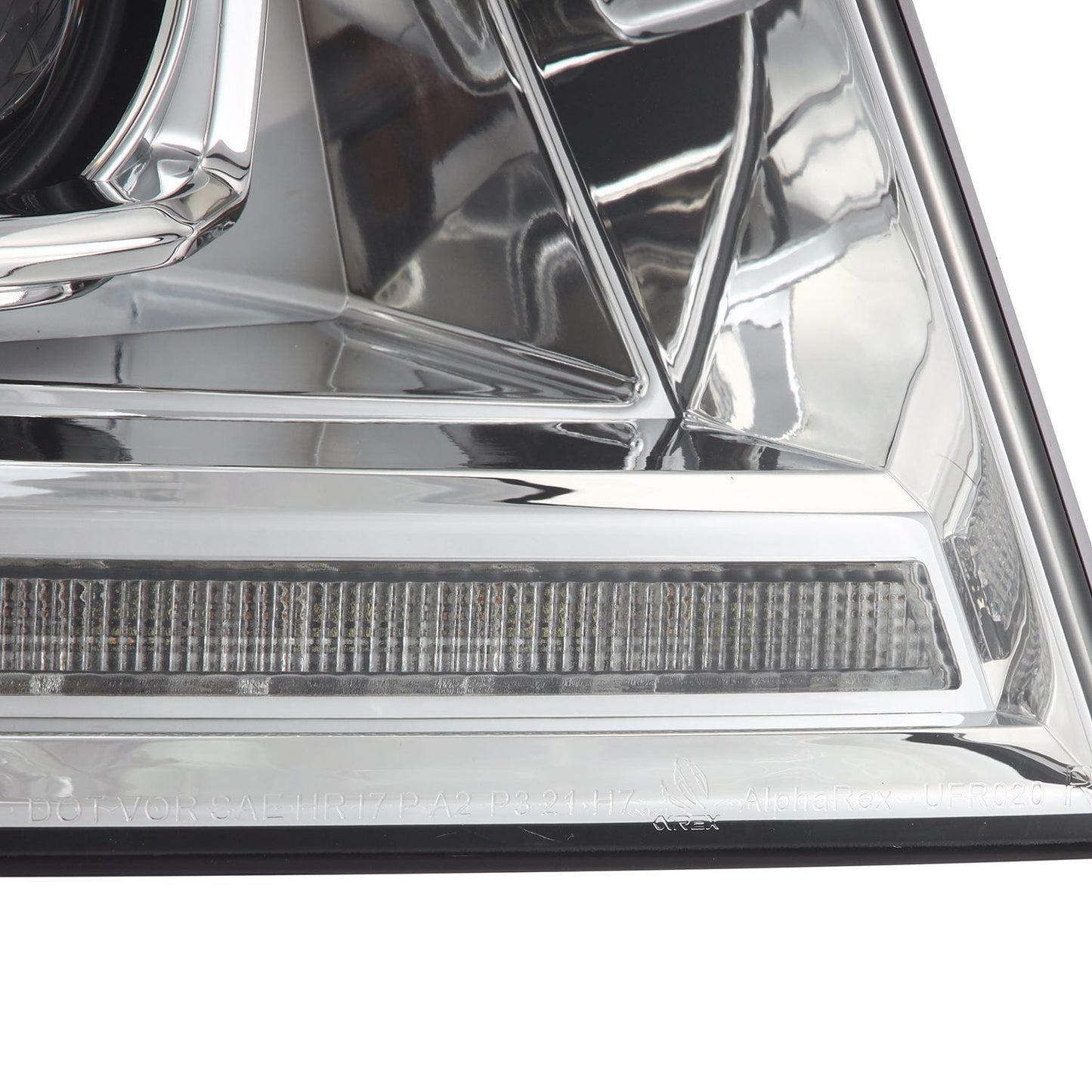 AlphaRex 04-08 Ford F150 / 06-08 Lincoln Mark LT PRO-Series Halogen Projector Headlights Chrome