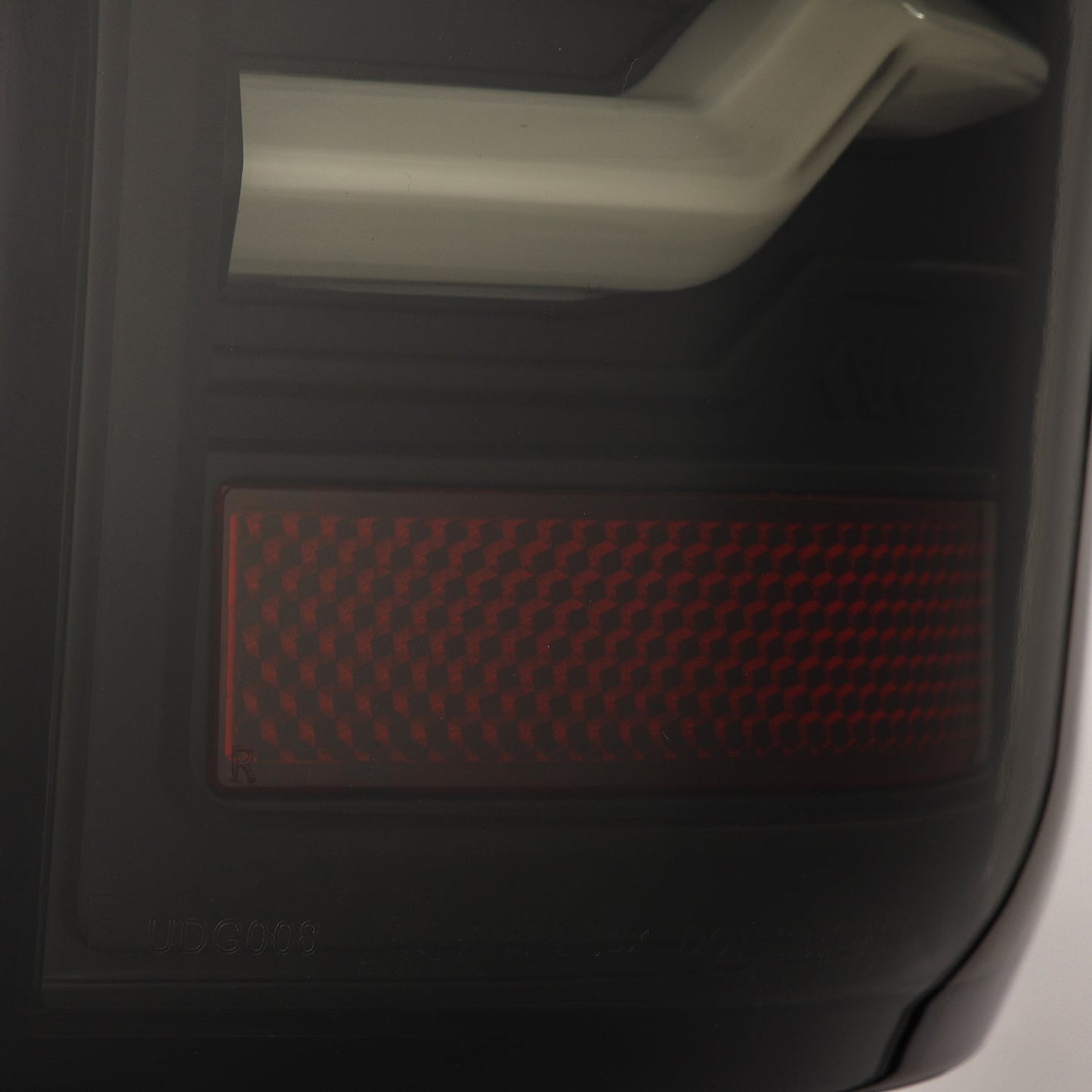 AlphaRex 07-08 Dodge Ram 1500/07-09 Dodge Ram 2500/3500 Truck LUXX-Series LED Tail Lights Black