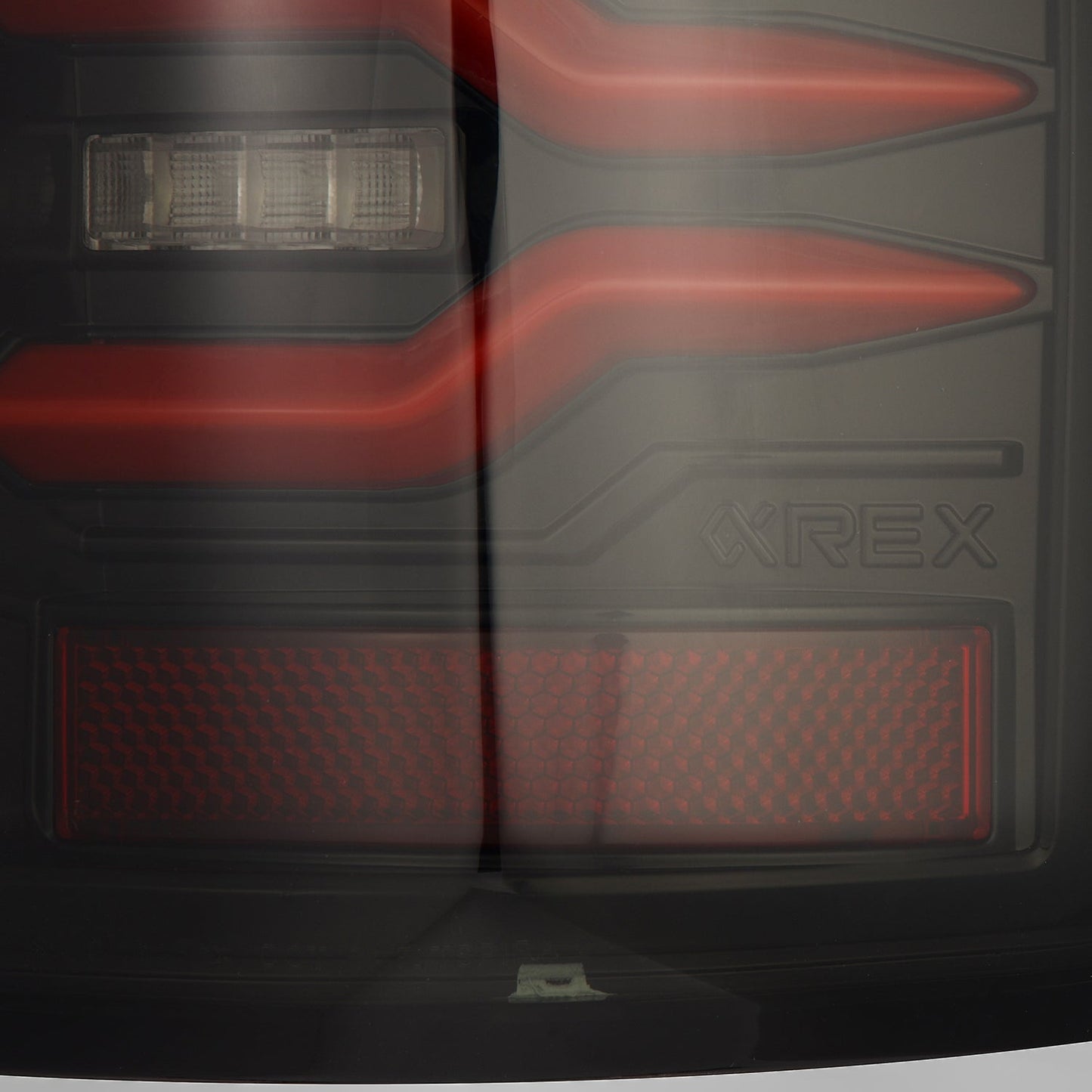 AlphaRex 07-08 Dodge Ram 1500/07-09 Dodge Ram 2500/3500 Truck LUXX-Series LED Tail Lights Black Red