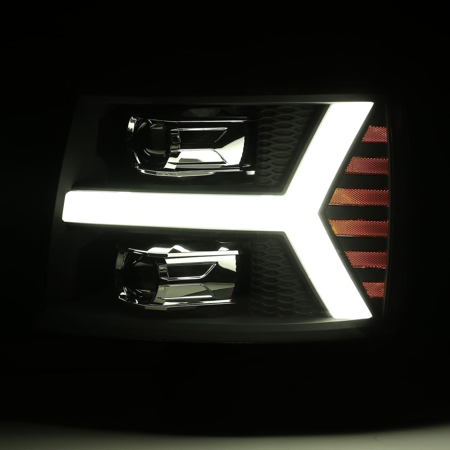 AlphaRex 07-13 Chevrolet Silverado PRO-Series Halogen Projector Headlights Black