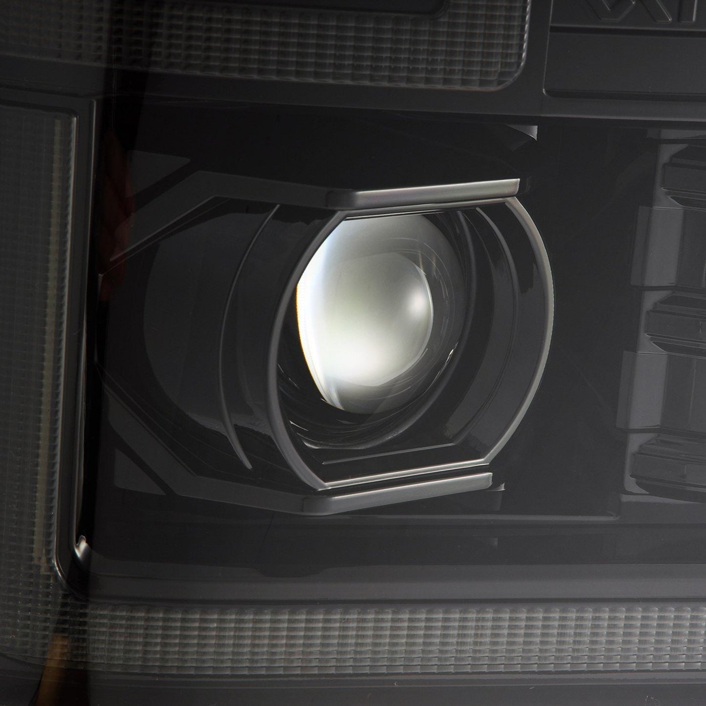 AlphaRex 08-10 Ford Super Duty/Excursion LUXX-Series LED Projector Headlights Alpha-Black