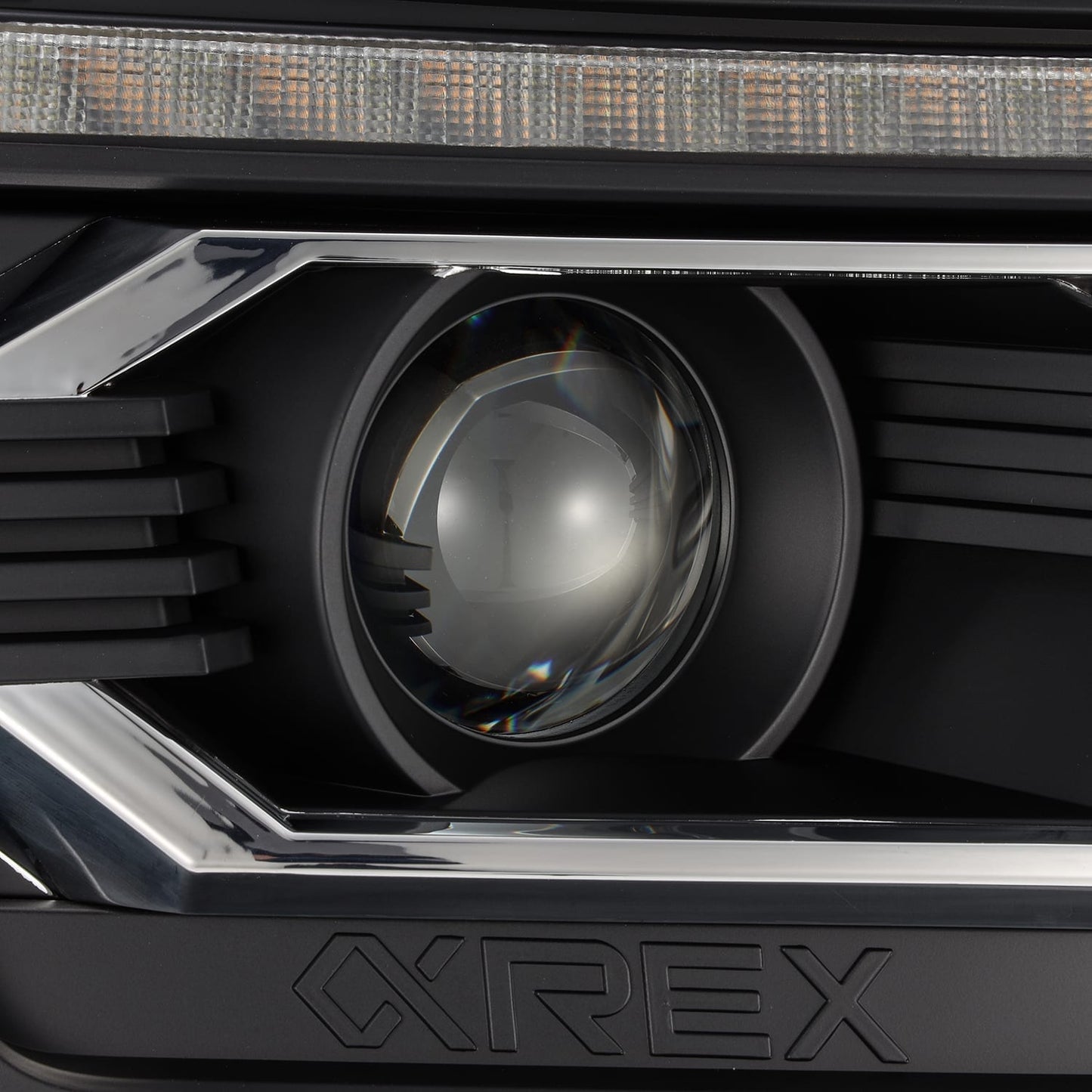 AlphaRex 12-15 Toyota Tacoma PRO-Series Halogen Projector Headlights Black