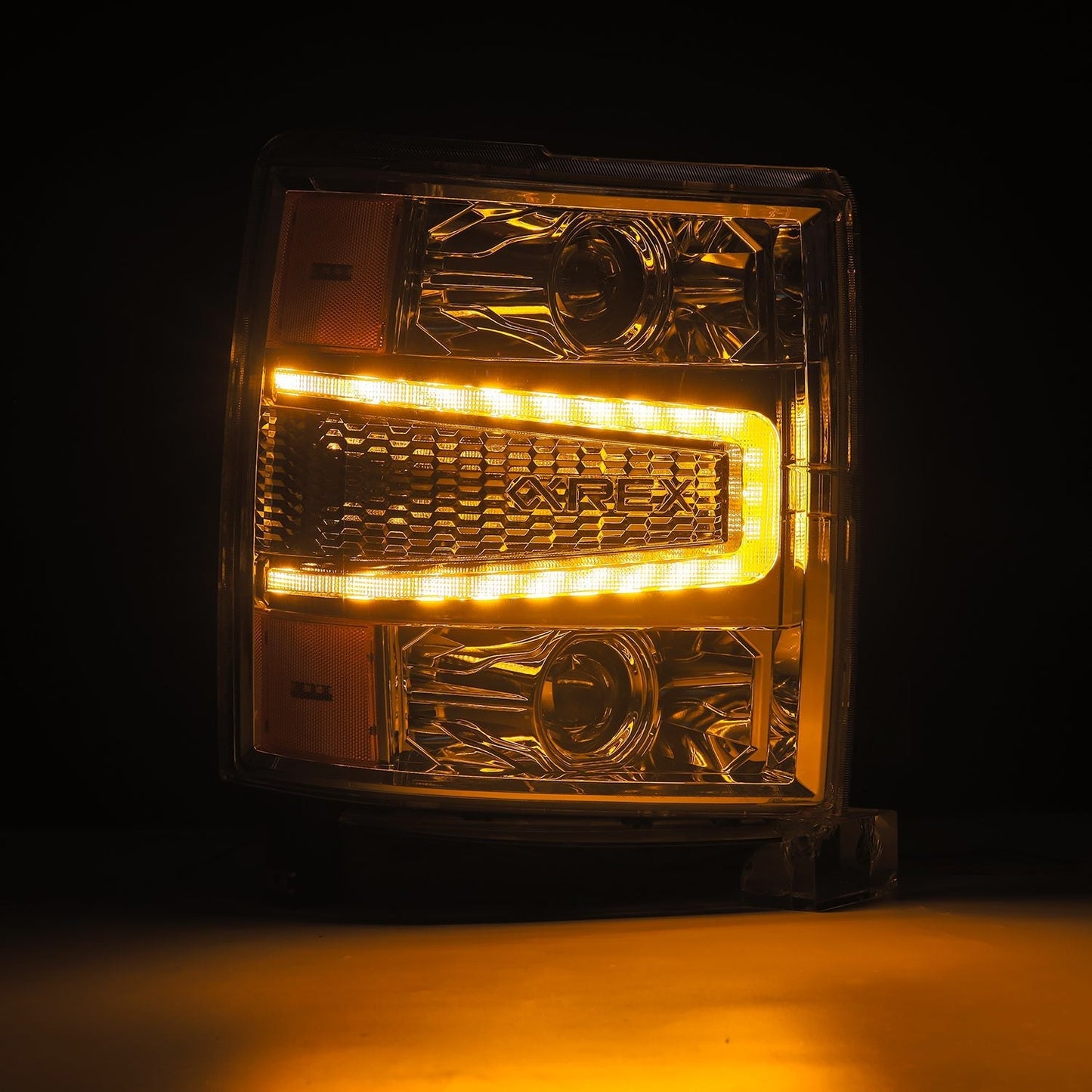AlphaRex 14-15 Chevrolet Silverado PRO-Series Halogen Projector Headlights Chrome