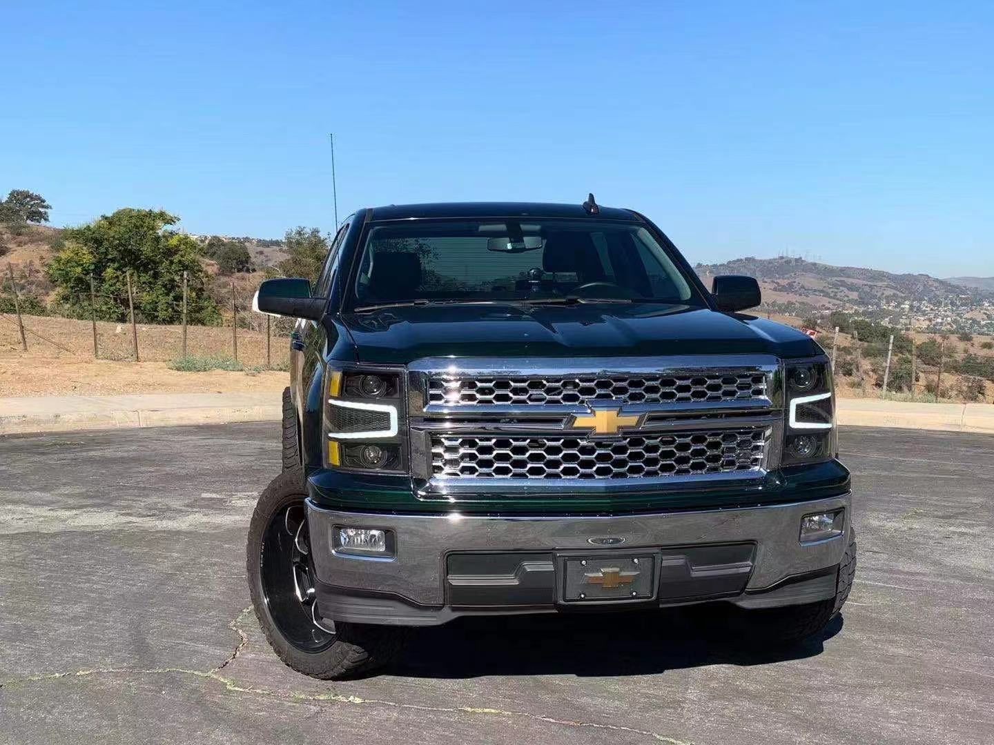 AlphaRex 14-15 Chevrolet Silverado PRO-Series Halogen Projector Headlights Chrome