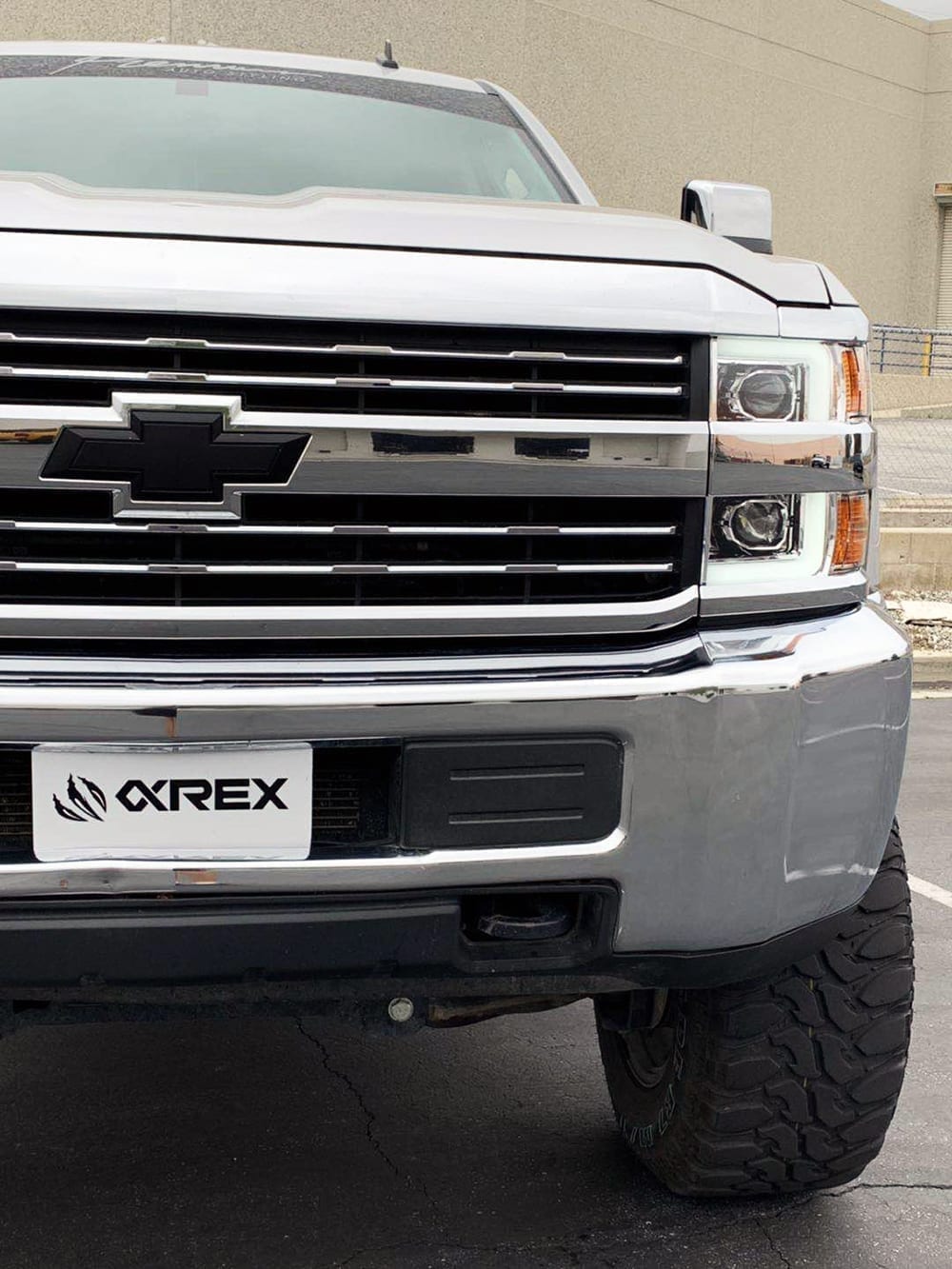 AlphaRex 15-19 Chevrolet Silverado 2500HD/3500HD LUXX-Series LED Projector Headlights Chrome