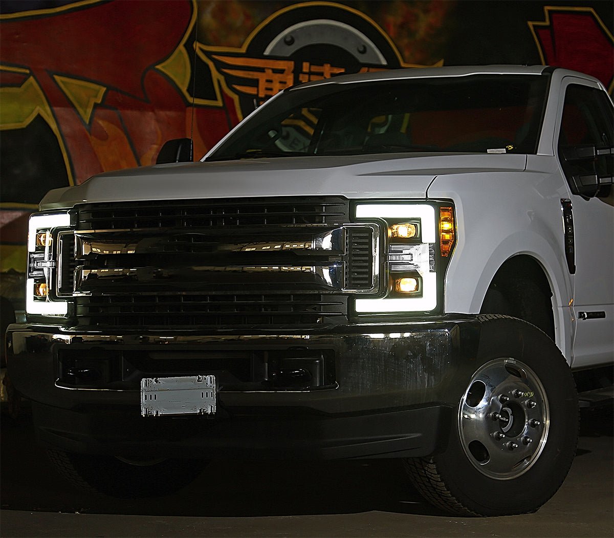 AlphaRex 17-19 Ford Super Duty PRO-Series Halogen Projector Headlights Chrome