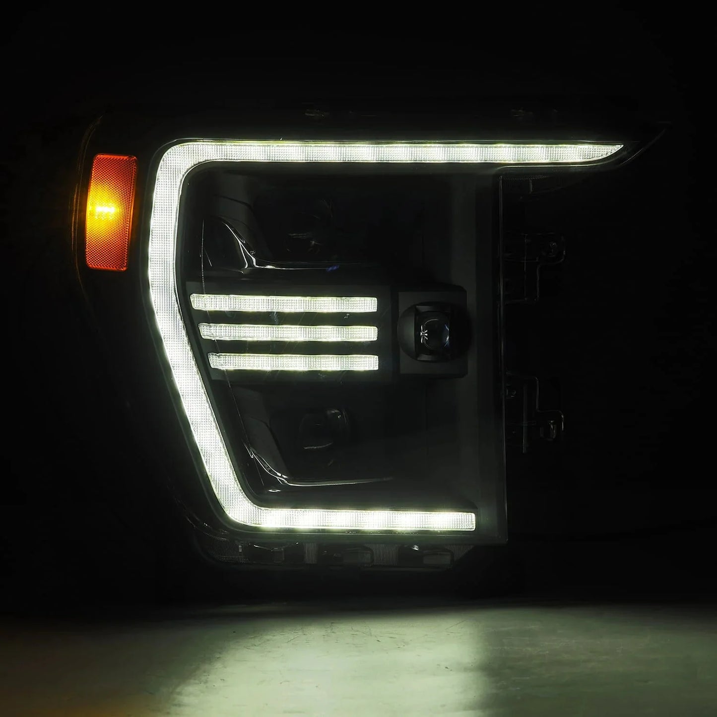 AlphaRex 21-23 Ford F150 PRO-Series Halogen Projector Headlights Black