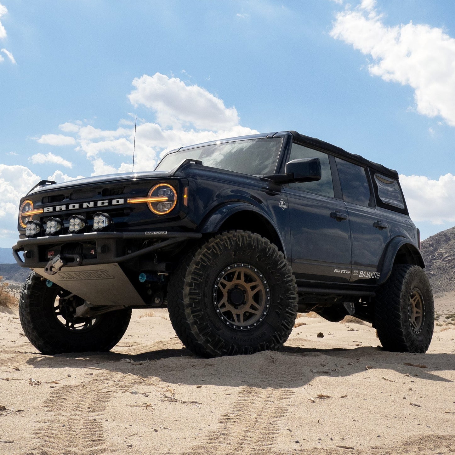 AlphaRex 21-25 Ford Bronco / 22-25 Bronco Raptor NOVA-Series LED Projector Headlights Black