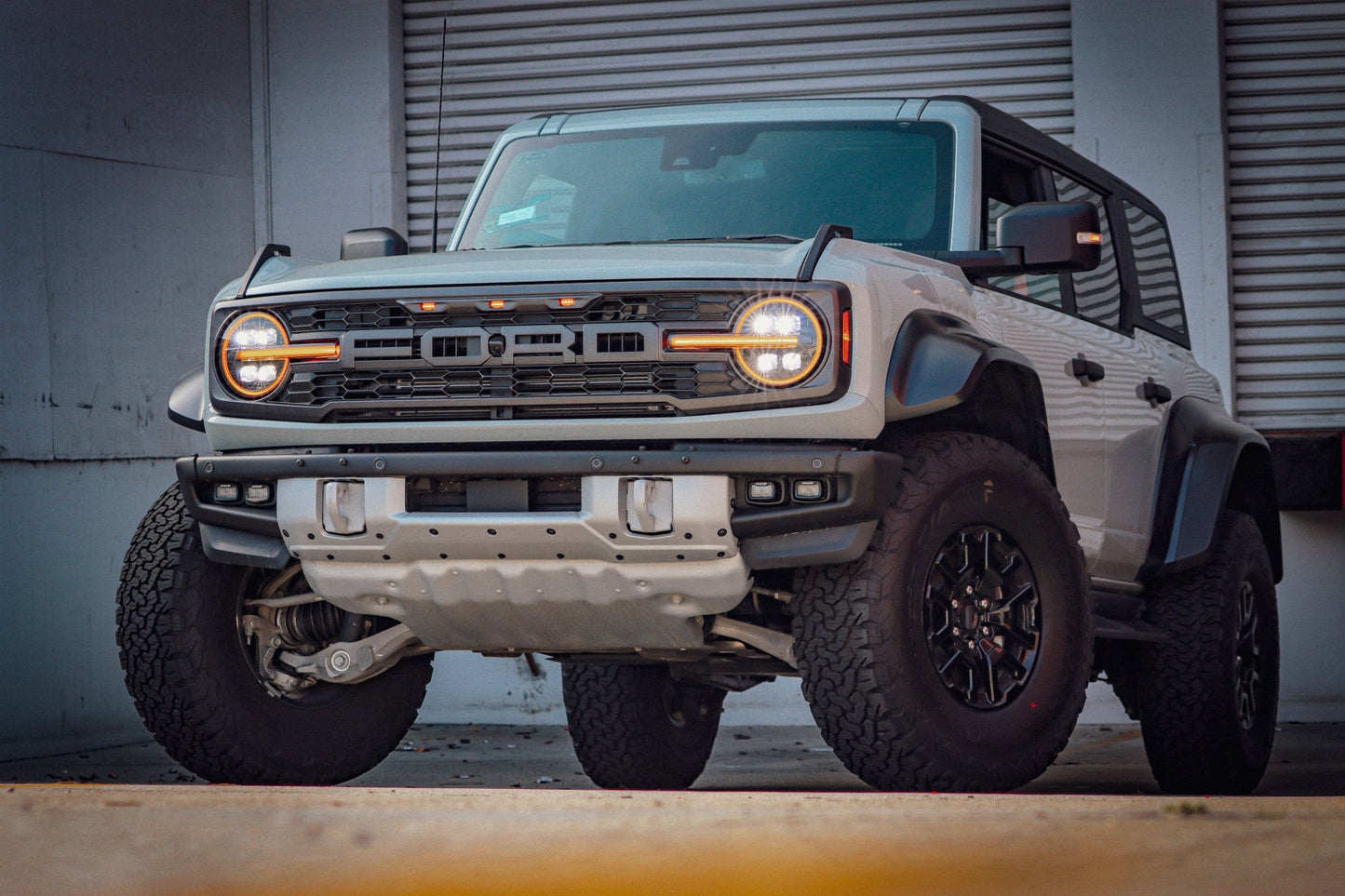 AlphaRex 21-25 Ford Bronco / 22-25 Bronco Raptor NOVA-Series LED Projector Headlights Black