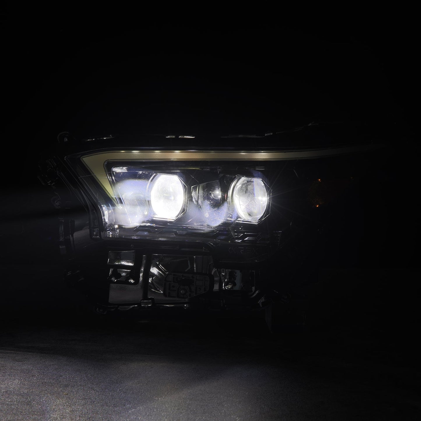 AlphaRex 24-25 Toyota Tacoma / 25-up 4Runner OG-Style LUXX-Series LED Projector Headlights Alpha-Black