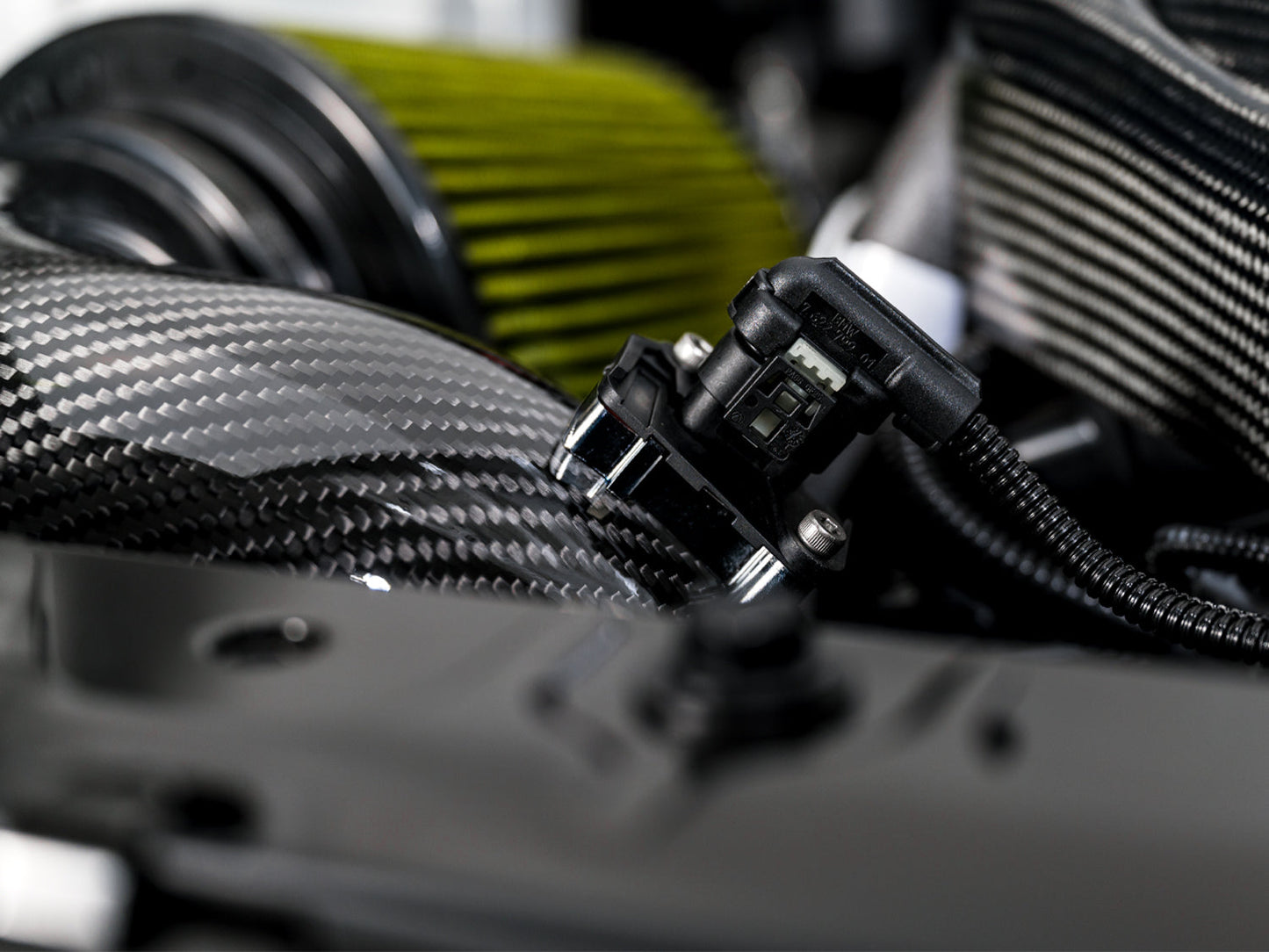 AWE Tuning S-FLO Carbon Intake for 2020+ GR Supra (2660-15018)
