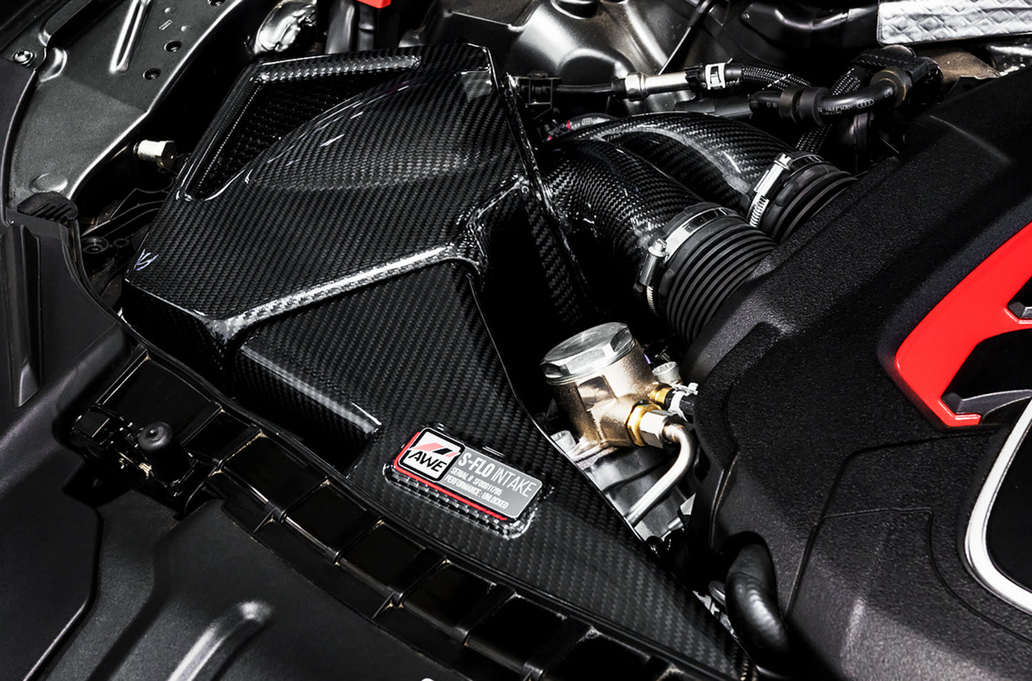AWE Tuning S-FLO Carbon Intake for Audi C7 S6 / S7 (2660-15020)