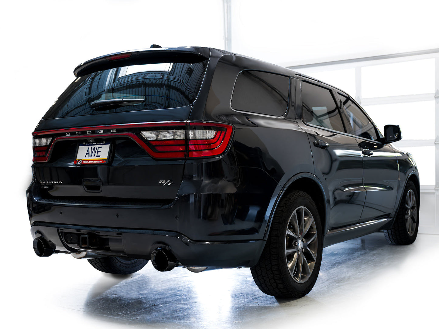 AWE Tuning Track Edition Exhaust w/ Diamond Black Tips for 11-24 Dodge Durango 5.7L (3020-33575)