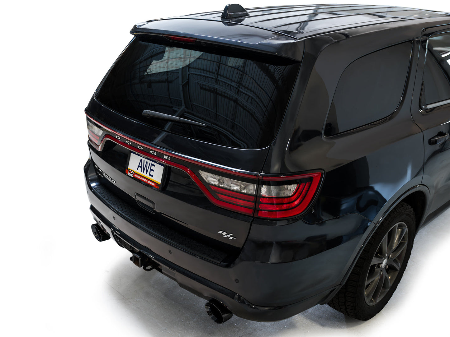 AWE Tuning Track Edition Exhaust w/ Diamond Black Tips for 11-24 Dodge Durango 5.7L (3020-33575)