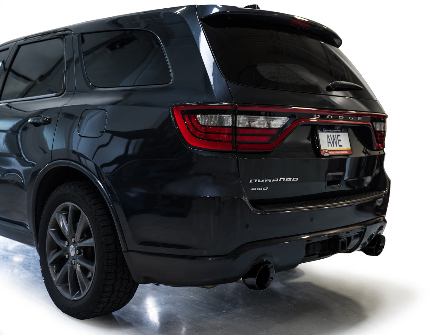 AWE Tuning Track Edition Exhaust w/ Diamond Black Tips for 11-24 Dodge Durango 5.7L (3020-33575)