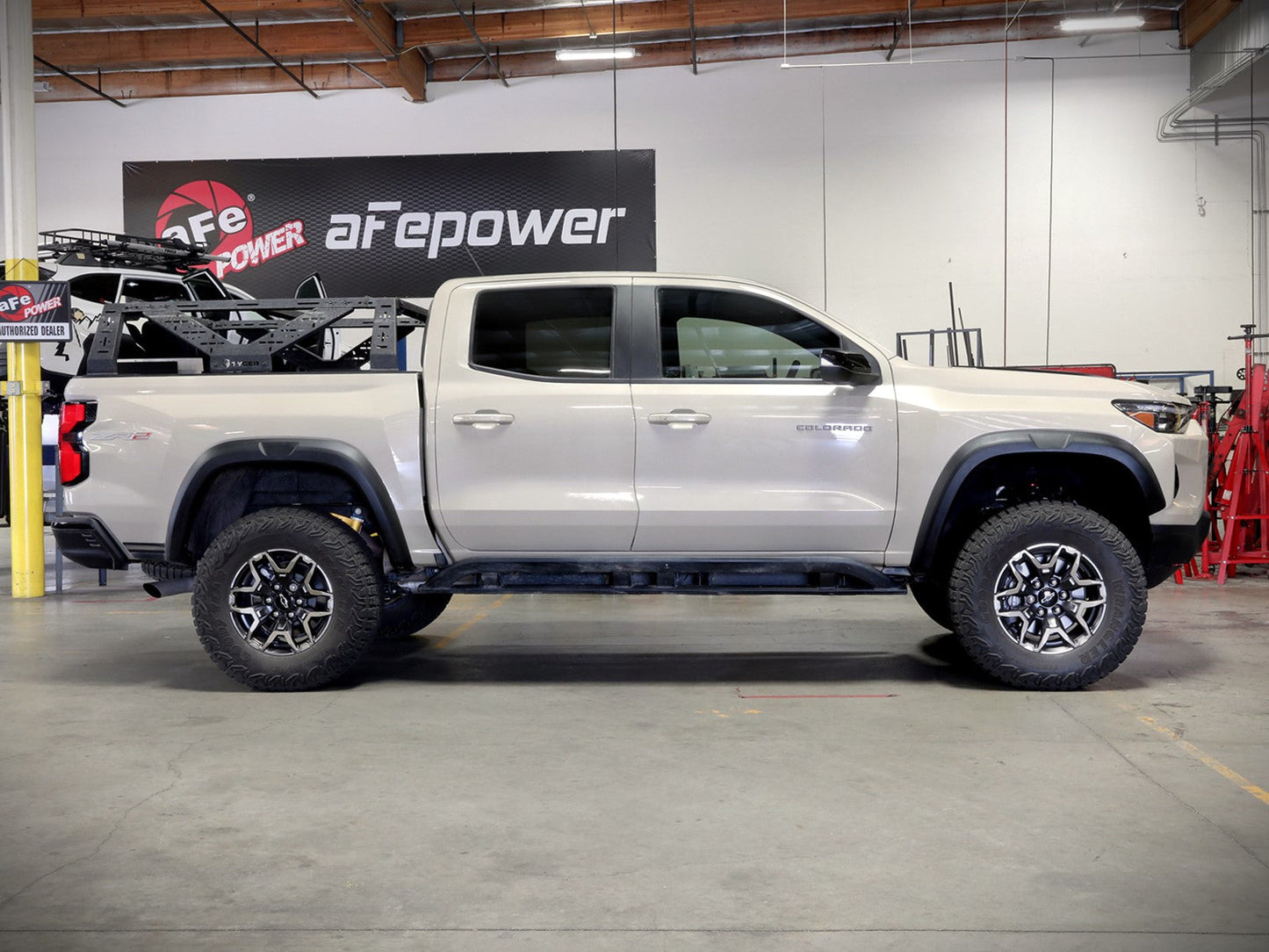 aFe Power CONTROL 23-24 Chevrolet Colorado ZR2 / GMC Canyon AT4X L4 2.7L (t) 1.25in Leveling Kit - Red (416-40T002-R)