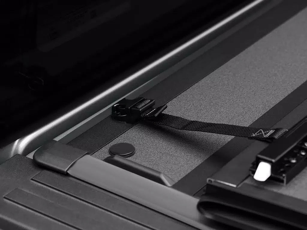 BAK 15-20 Ford F-150 6ft 6in Bed BAKFlip MX4 Matte Finish