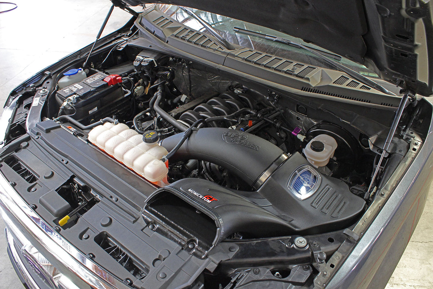 aFe Power Momentum GT Pro 5R Stage-2 Intake System 15-17 Ford F-150 V8 5.0L (54-73114)