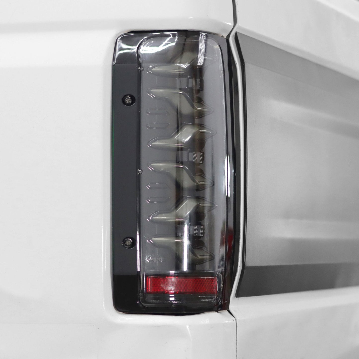 AlphaRex 87-96 Ford F-Series/Bronco LUXX-Series LED Tail Lights Black Red