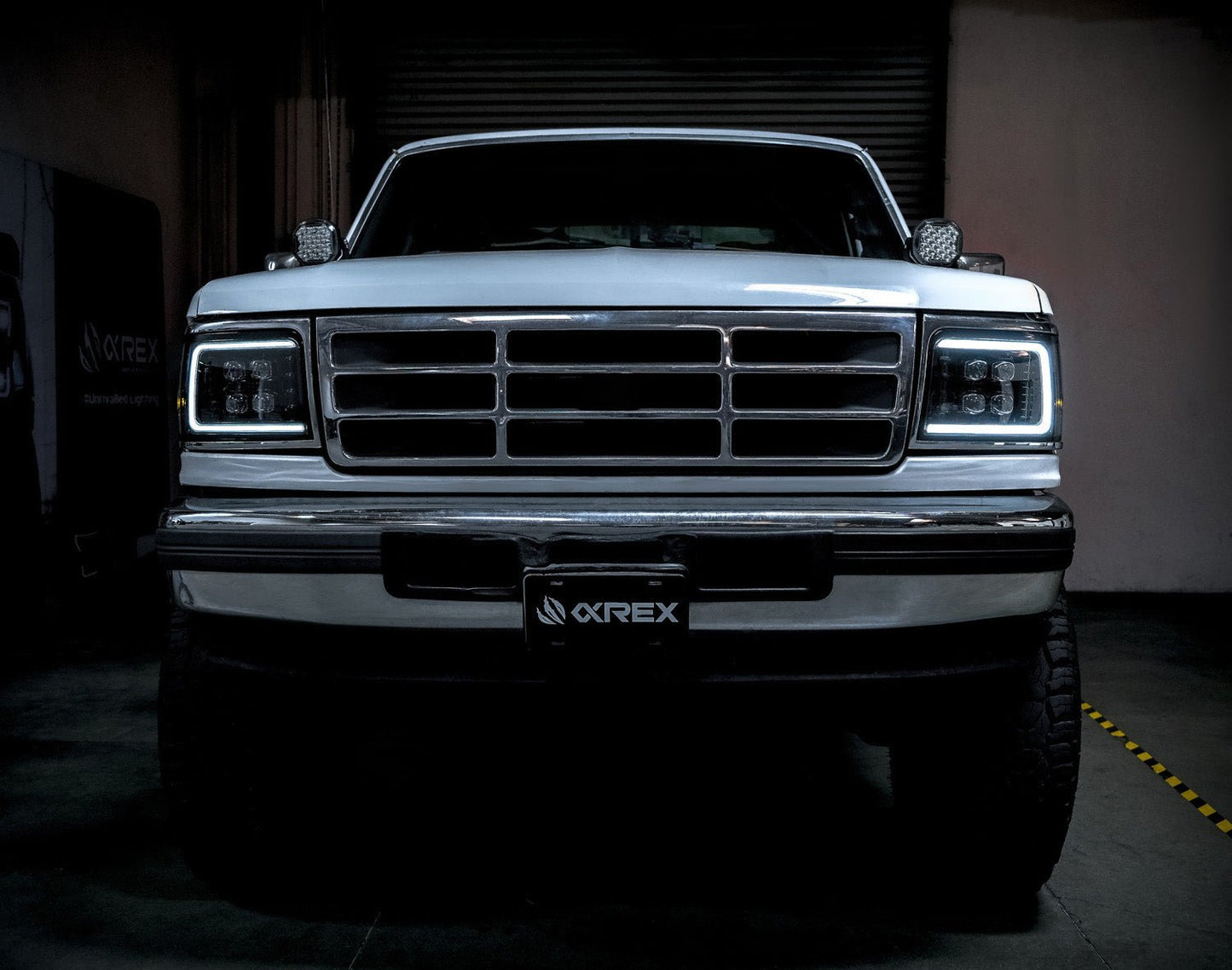 AlphaRex 92-96 Ford F-Series/Bronco NOVA-Series LED Projector Headlights Alpha-Black