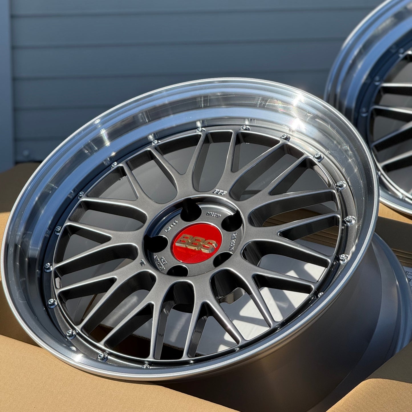 BBS LM 19x9.5 +22, 19x11 +37 5x120 Diamond Black (SET)