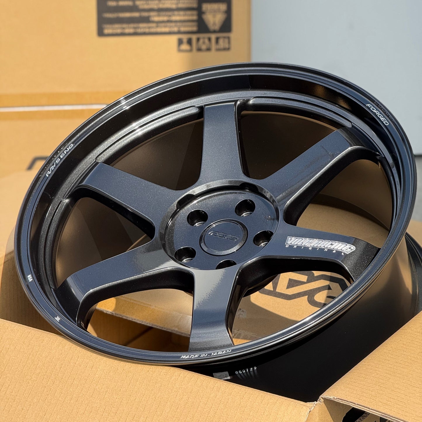 Volk Racing TE37 Ultra M-Spec 20x10 +30 5x114.3 Diamond Dark Gunmetal (SET)