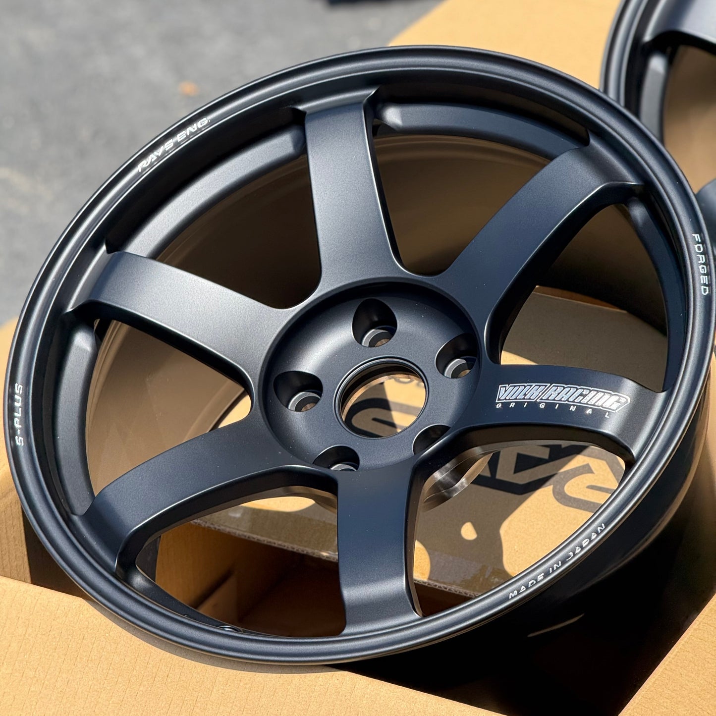 Volk Racing TE37 Saga S-Plus 18x10 +25, 18x11 +34 5x120 Matte Black (SET)