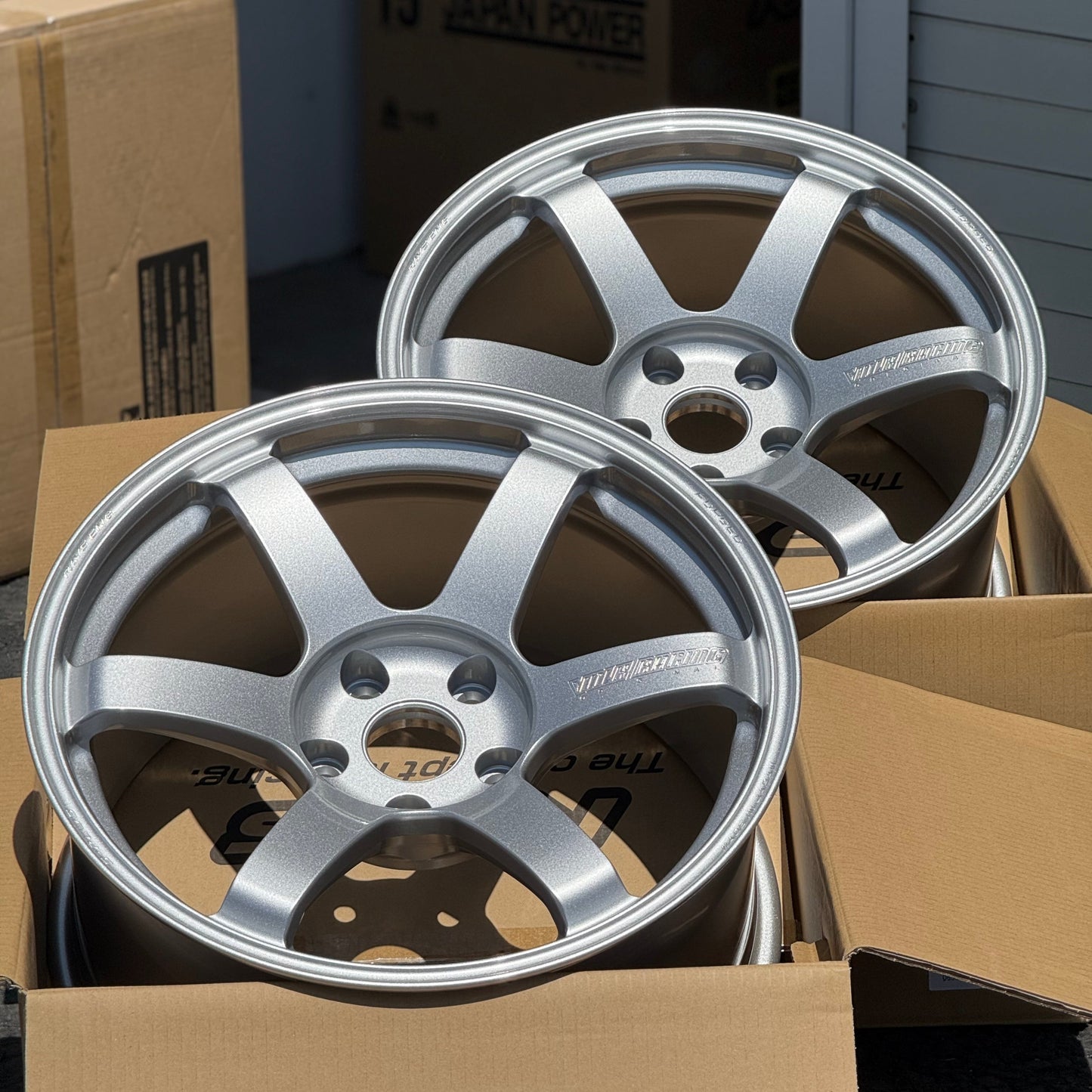 Volk Racing TE37 Saga S-Plus 18x10 +25, 18x11 +34 5x112 Diamond Silver (SET)