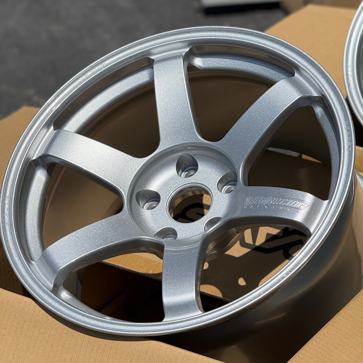 Volk Racing TE37 Saga S-Plus 18x10 +25, 18x11 +34 5x112 Diamond Silver (SET)