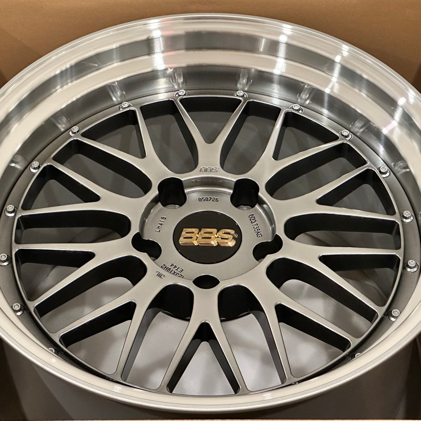 BBS LM 19x8.5 +50, 19x12 +44 5x130 Diamond Black (SET)