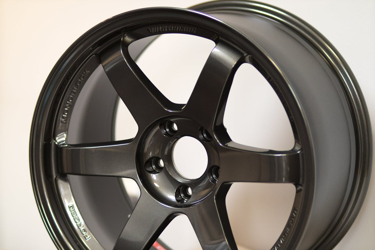Volk Racing TE37SL 18x10 +40 5x114.3 Diamond Black (SET)