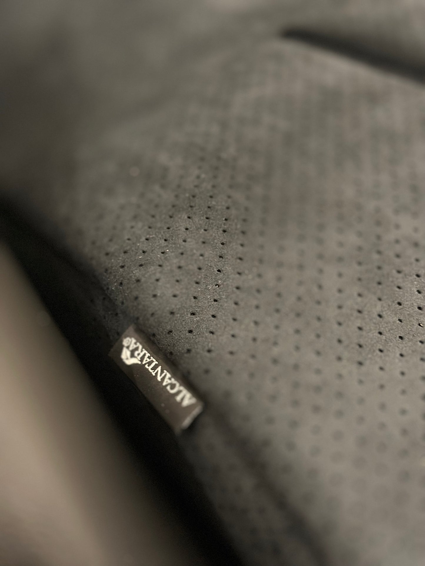 Recaro RS-G CL - Black Leather / Alcantara