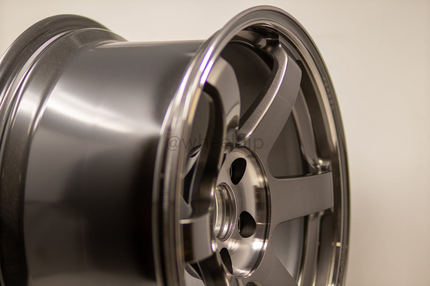 Volk Racing TE37 Saga SL 17x9 +21 5x114.3 Pressed Graphite (SET)