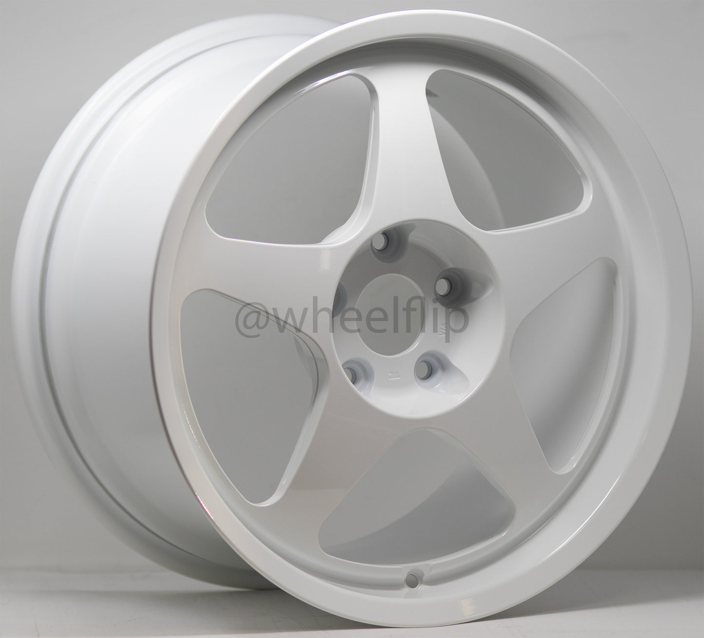 Desmond Regamaster EVO II Tarmac 17x9.5 +46 5x114.3 Gloss White (SET)