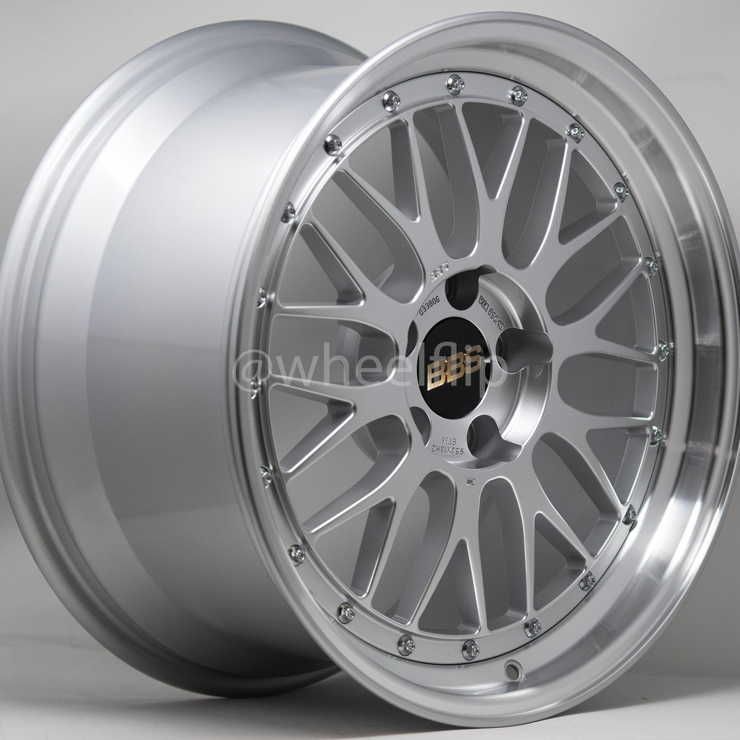 BBS LM 18x9.5 +38 5x114.3 Diamond Silver (PAIR)