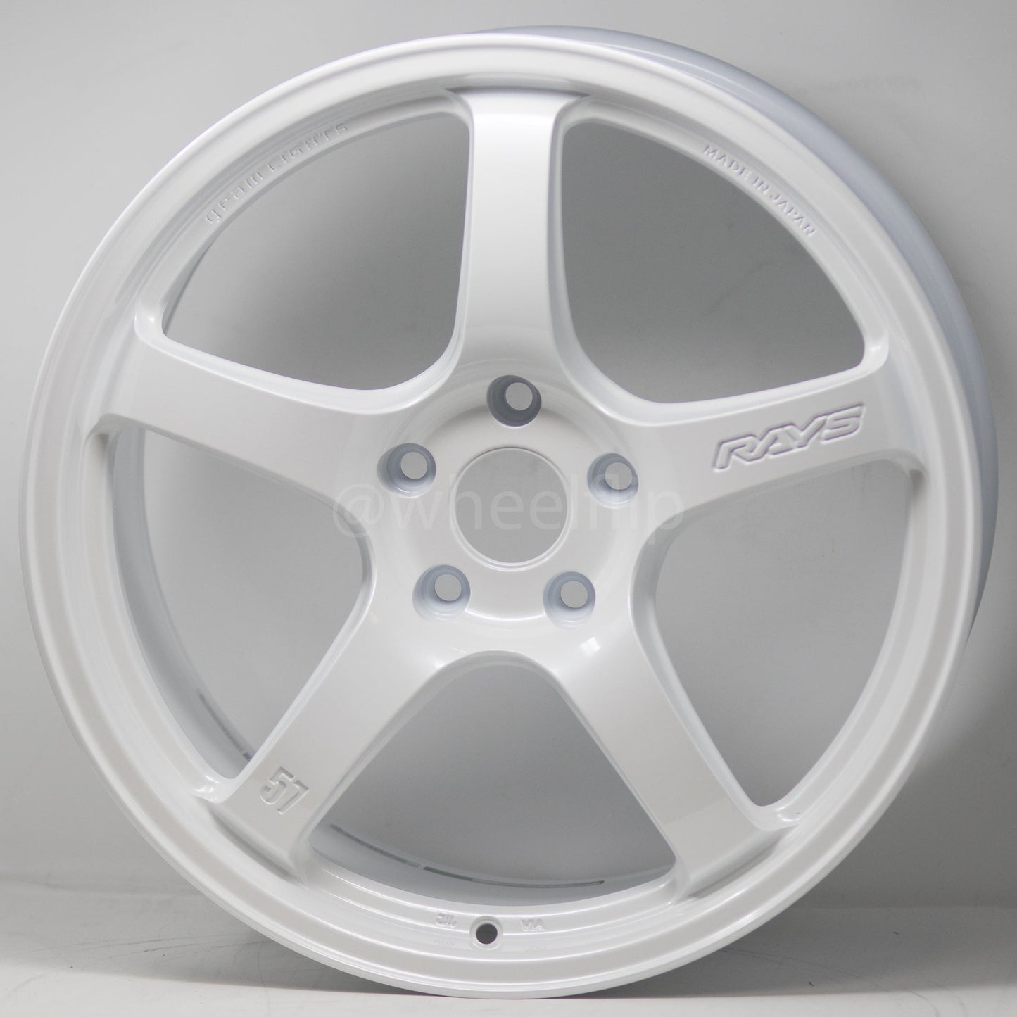 Gram Lights 57CR 18x9.5 +38 5x114.3 Ceramic White Pearl (SET)