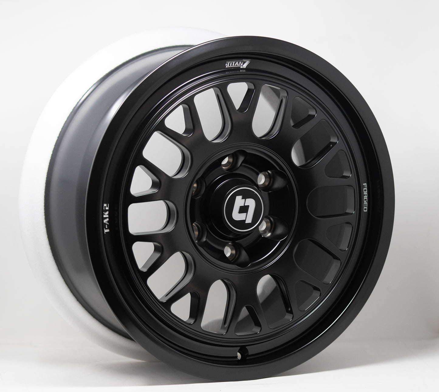 Titan 7 T-AK2 17x8 +39 6x130 for Mercedes Sprinter (SET)