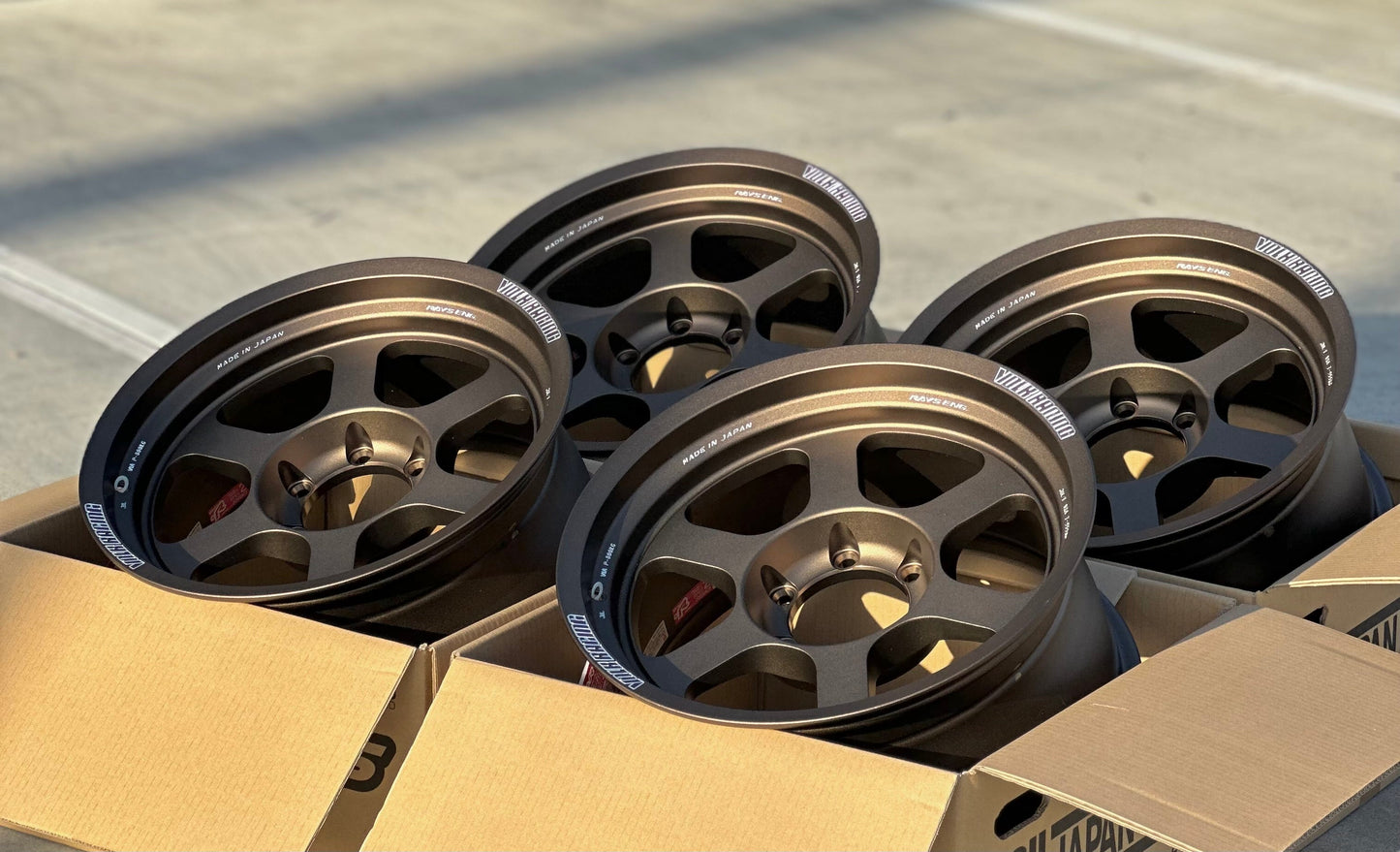 Volk Racing TE37XT M-Spec 18x9 -1 6x135 Bronze (SET)