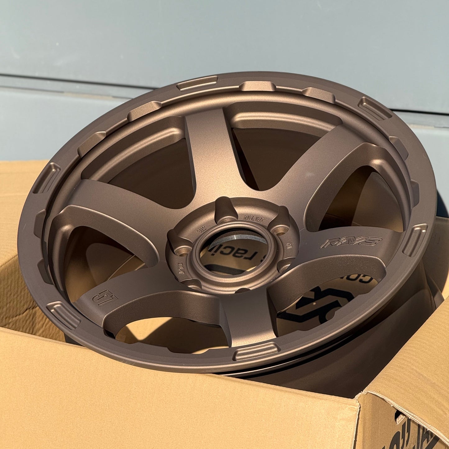 Gram Lights 57DR-X 18x9 +0 6x139.7 Dark Bronze (SET)