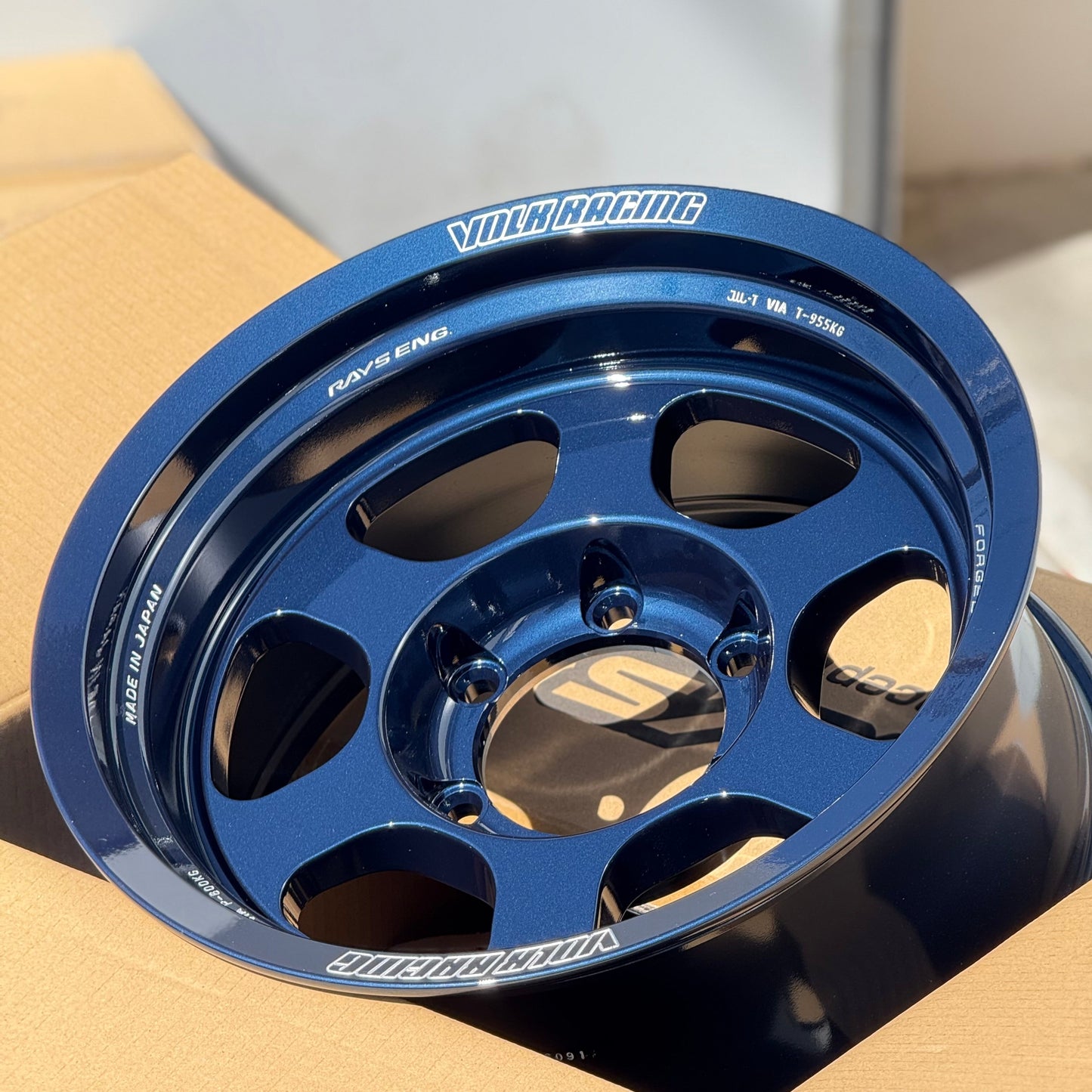 Volk Racing TE37XT M-Spec 16x8 -20, 6x139.7 Mag Blue (SET)