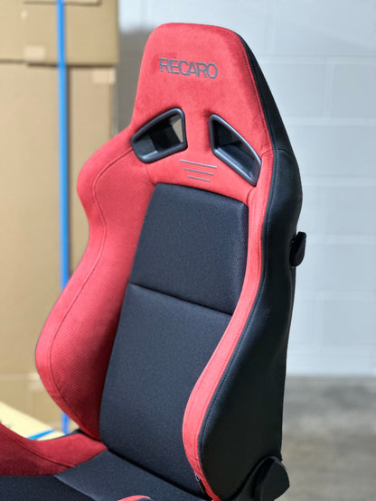 Recaro SR-7 GU100 Sport Seat - Red Ultrasuede + Glass Mesh Kamui Black