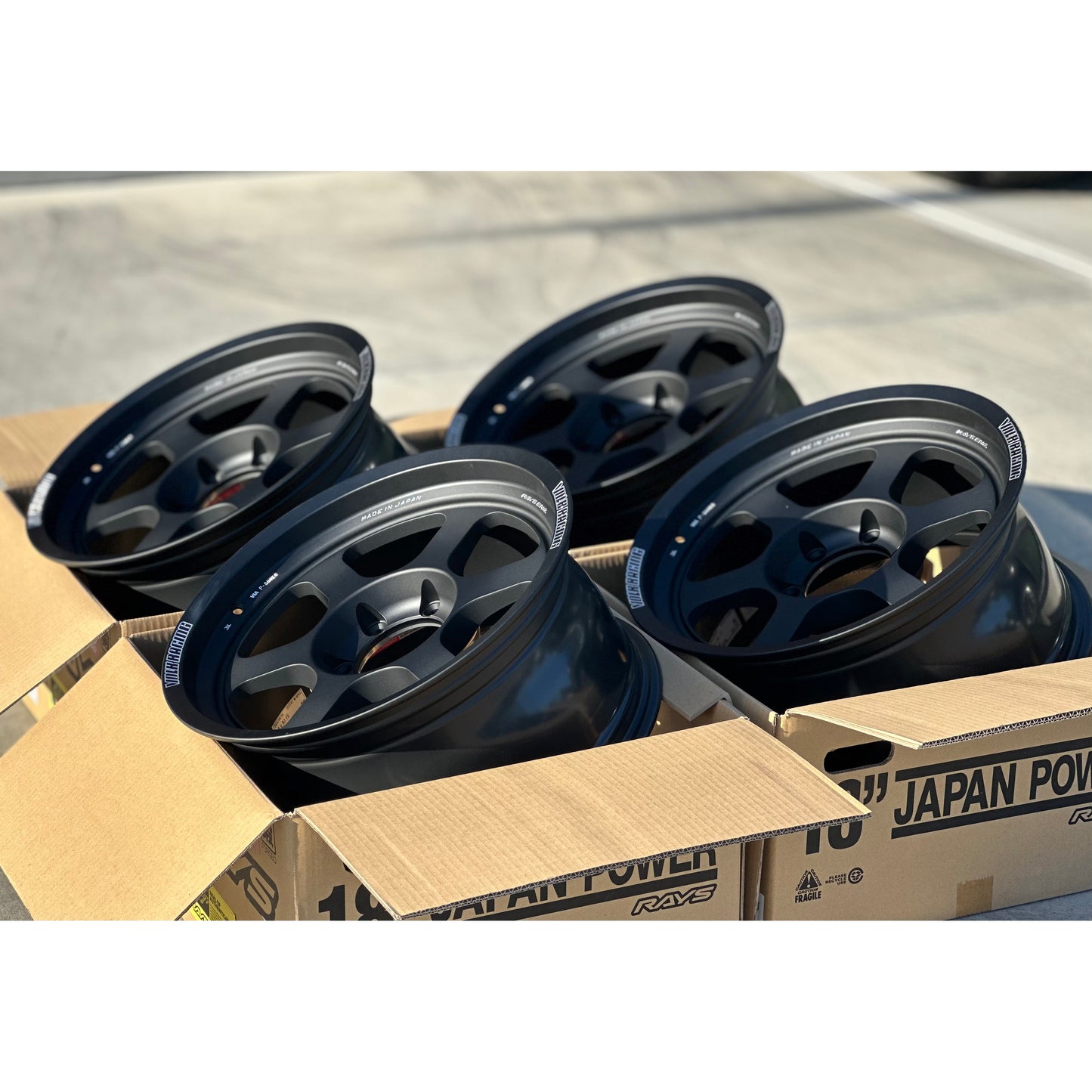 Volk Racing TE37XT M-Spec 18x9 +15 6x139.7 Blast Black (SET)