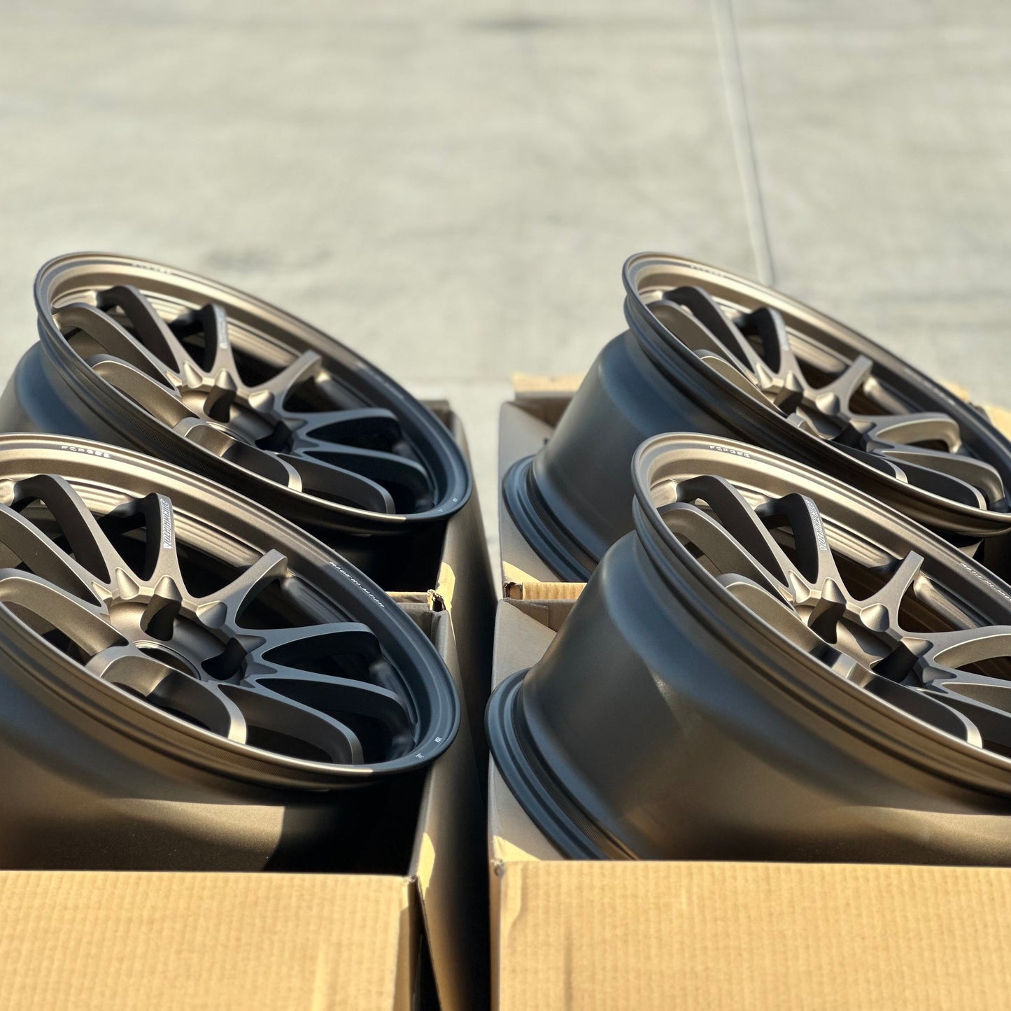 Volk Racing CE28N-Plus 18x9.5 +22 5x114.3 Blast Bronze (SET)