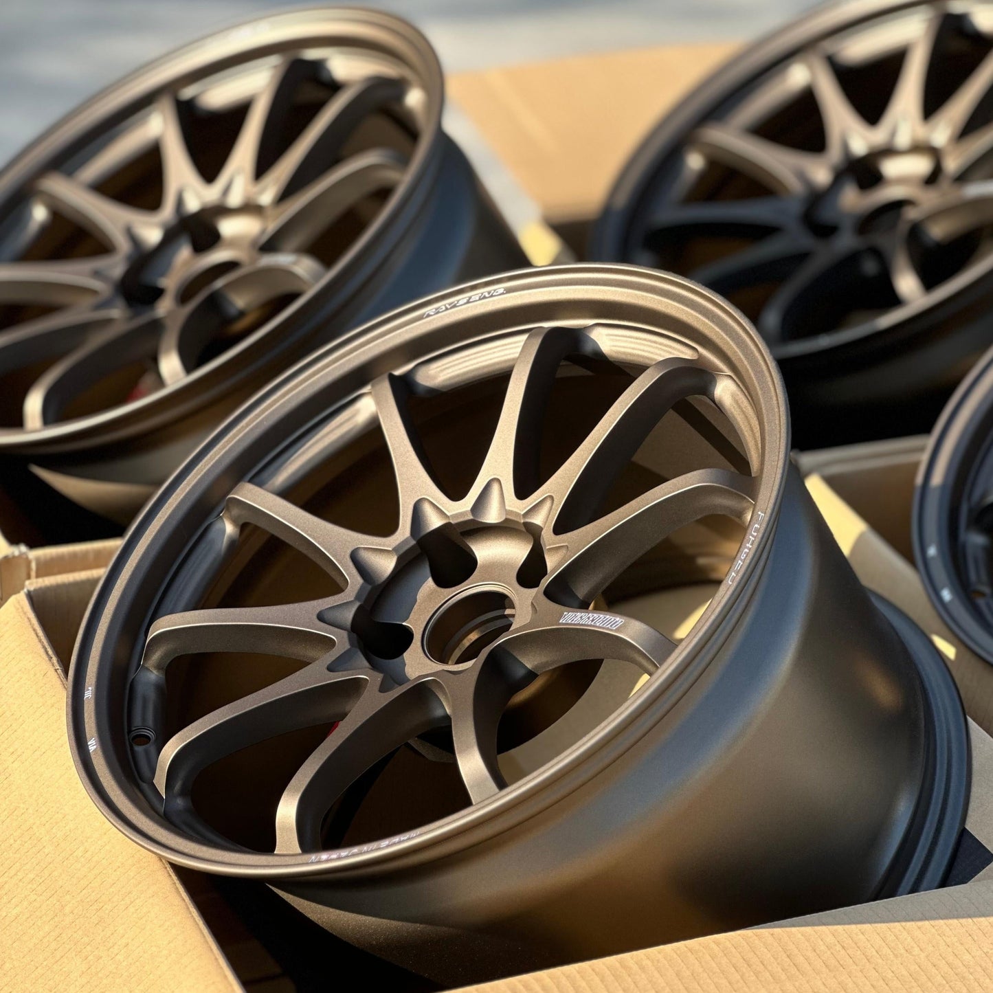 Volk Racing CE28N-Plus 18x10.5 +34 5x112 Blast Bronze (SET)