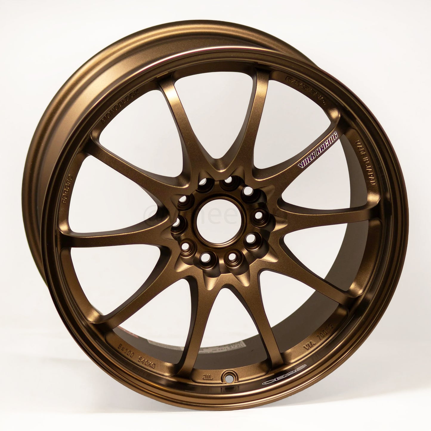 Volk Racing CE28N 18x8.5 +30 5x114.3 Bronze (SET)
