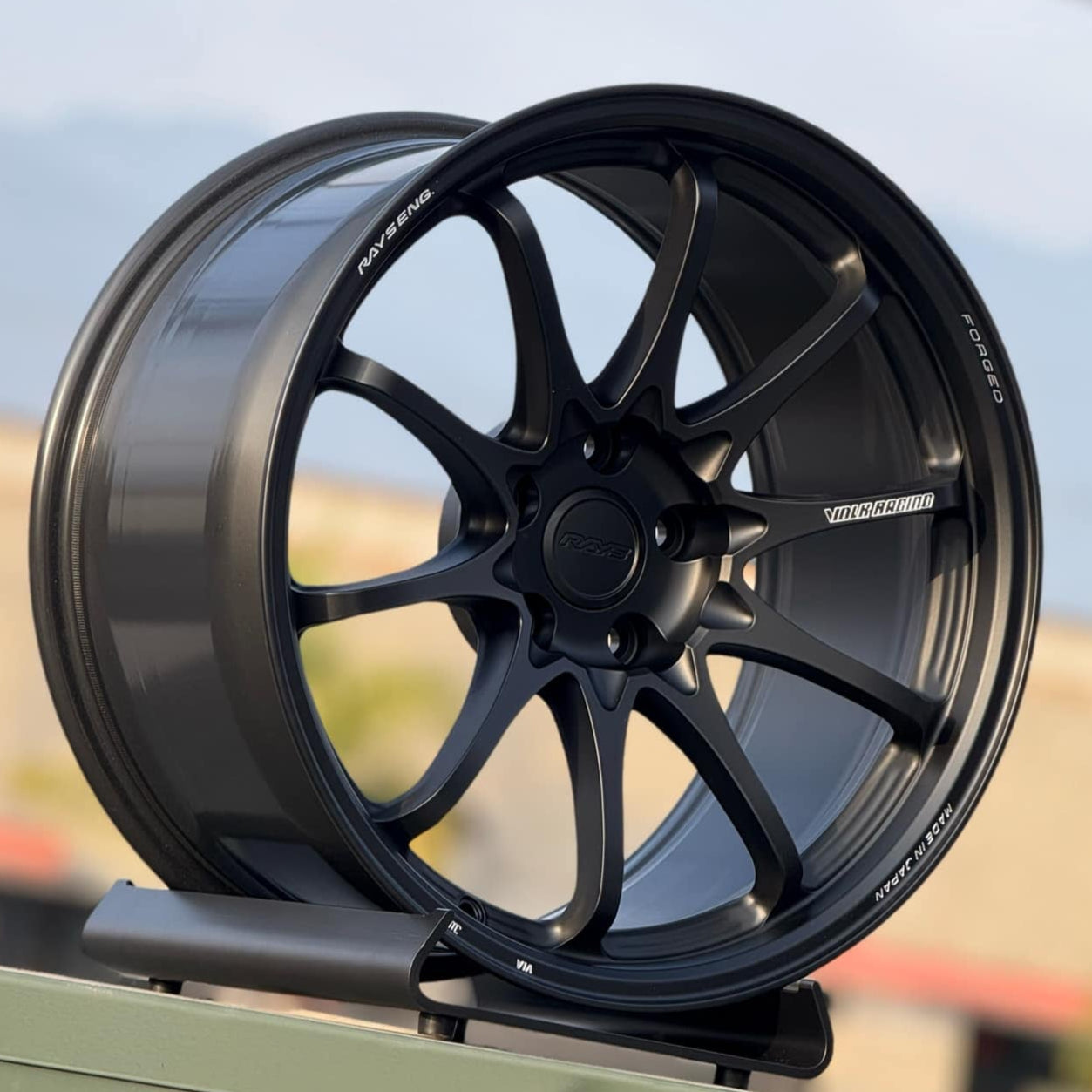 Volk Racing CE28N-Plus 18x9.5 +22 5x114.3 Matte Black (SET)