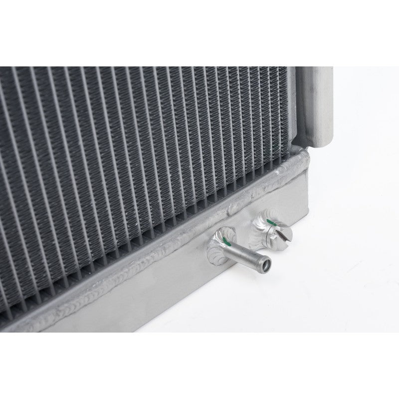 CSF Heavy Duty All Aluminum Cooling Radiator | TOYOTA Tacoma 2.7L (L4)/3.4L (V6) Automatic 1995-2004